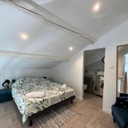 Duplex A 2 Pas De La Vielle Ville D Авиньон Екстериор снимка