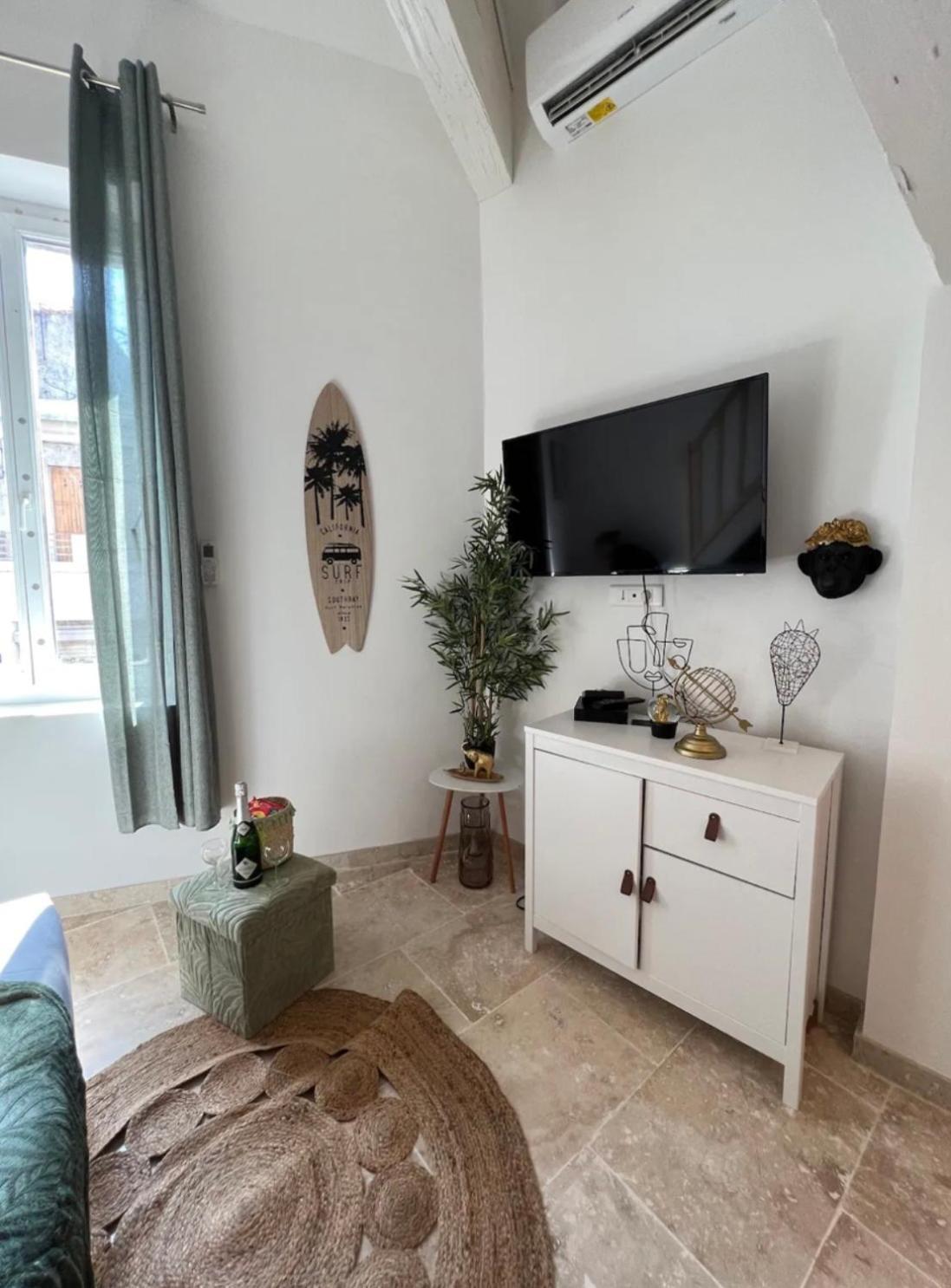 Duplex A 2 Pas De La Vielle Ville D Авиньон Екстериор снимка