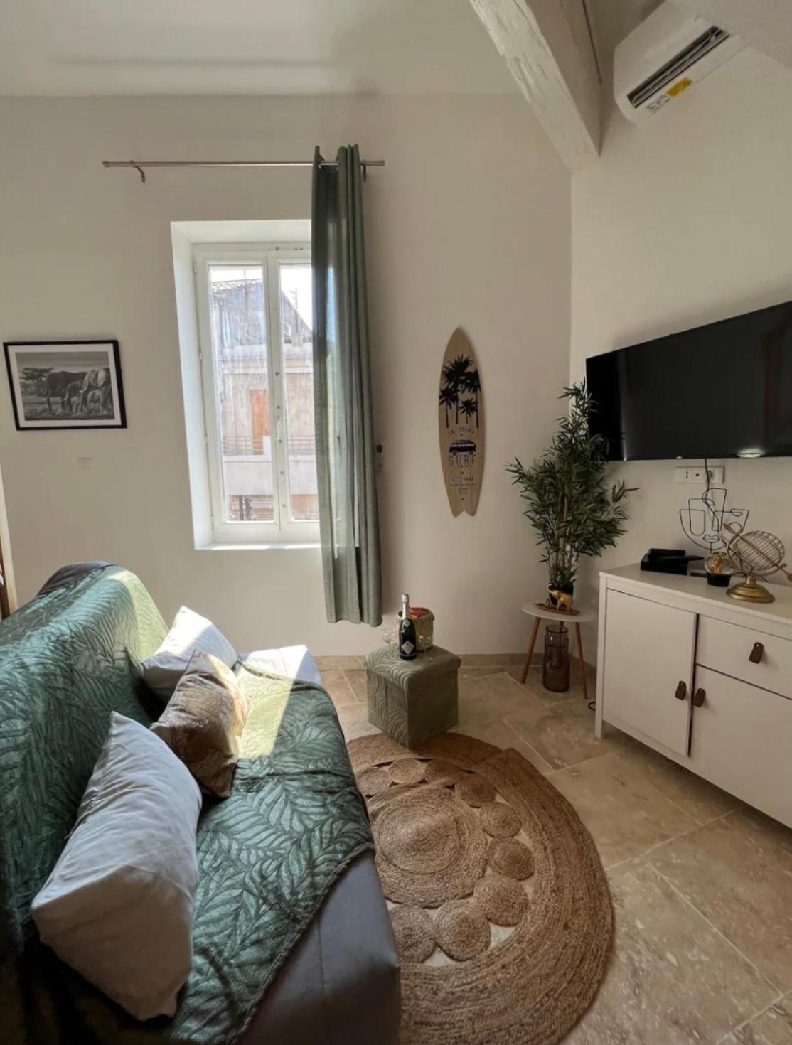 Duplex A 2 Pas De La Vielle Ville D Авиньон Екстериор снимка